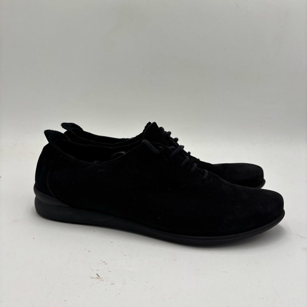 Arche Women's Black Suede Flats